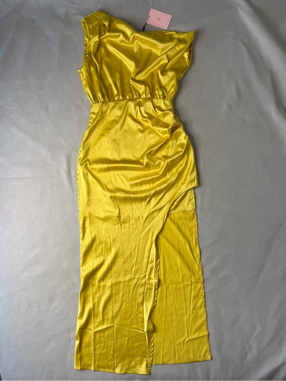 Hello Molly Elite Girl Yellow Gold Satin One Shoulder Maxi Dress Size 6 NWT - Picture 3 of 14
